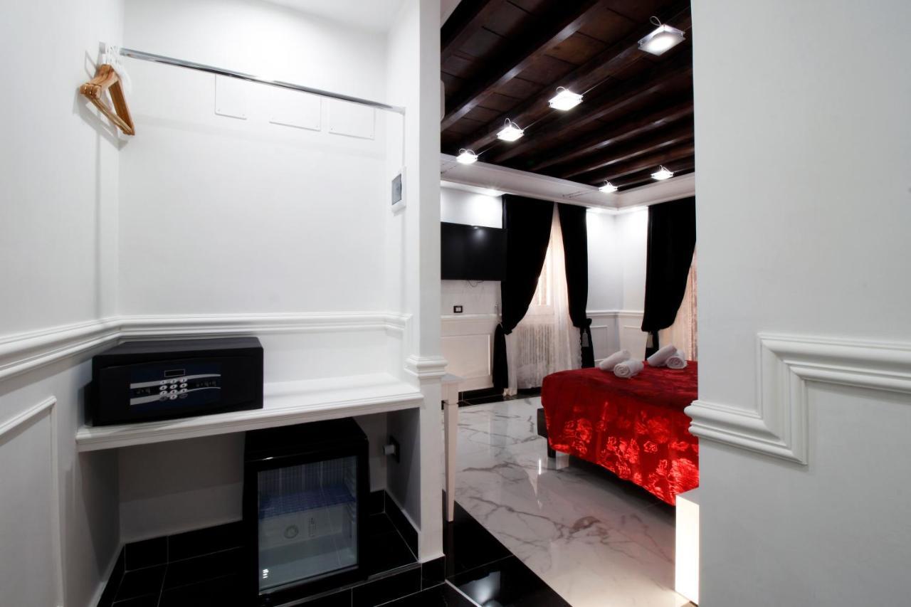 Relais Parlamento Hotel Rome Exterior photo